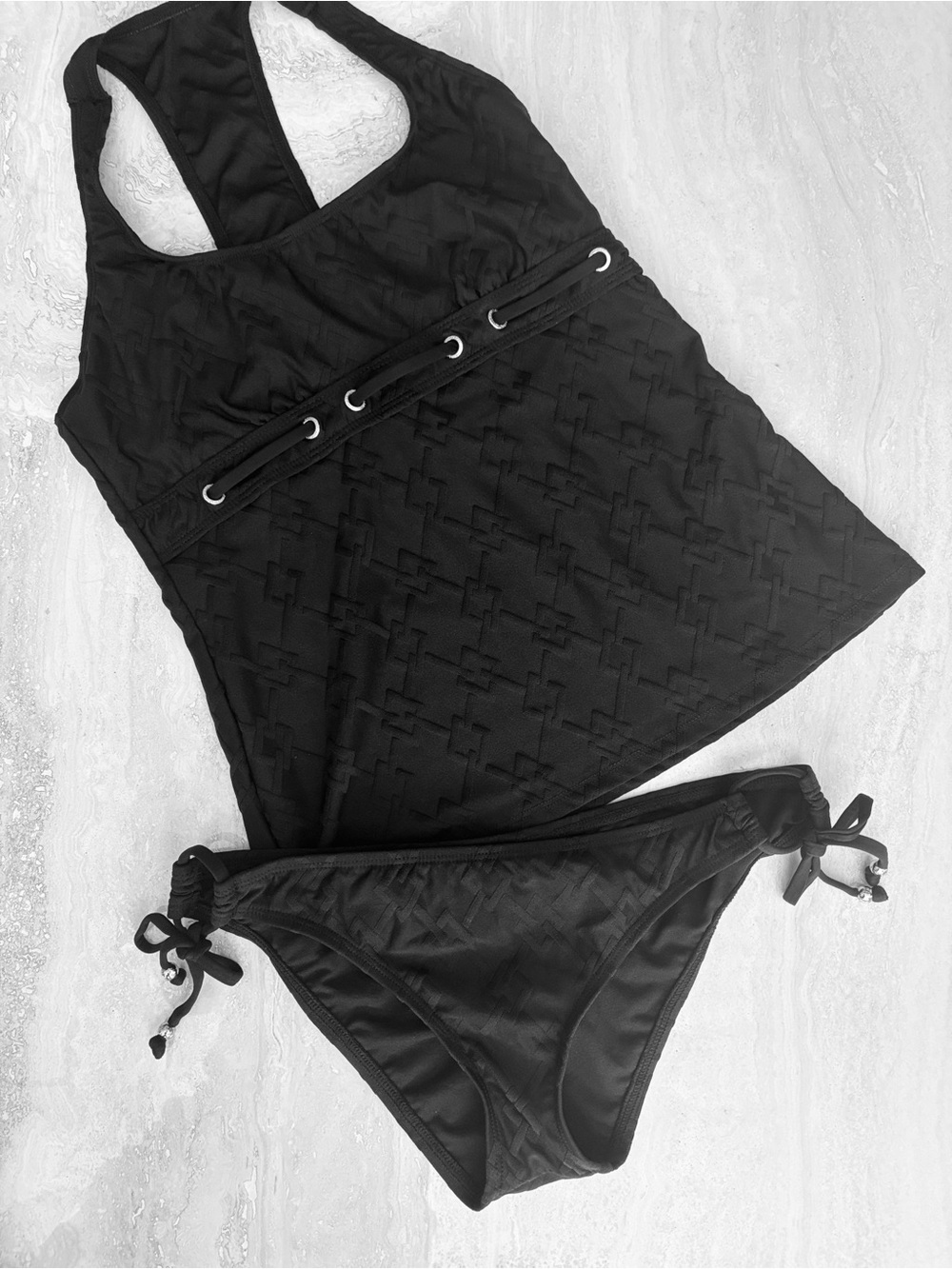 BASIC BLACK NAUTICA TANKINI